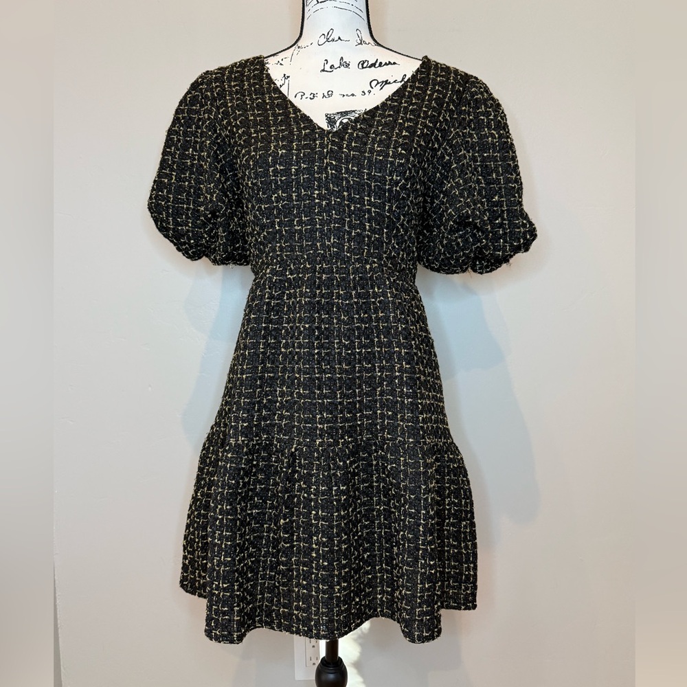 NWT, Avara Cindy Short Party Dress in Black/Gold Tweed, Size SMALL